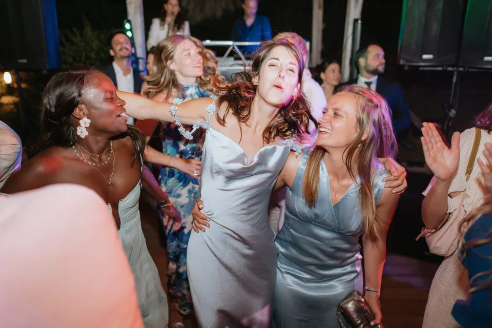 Guests singing and dancing during the evening