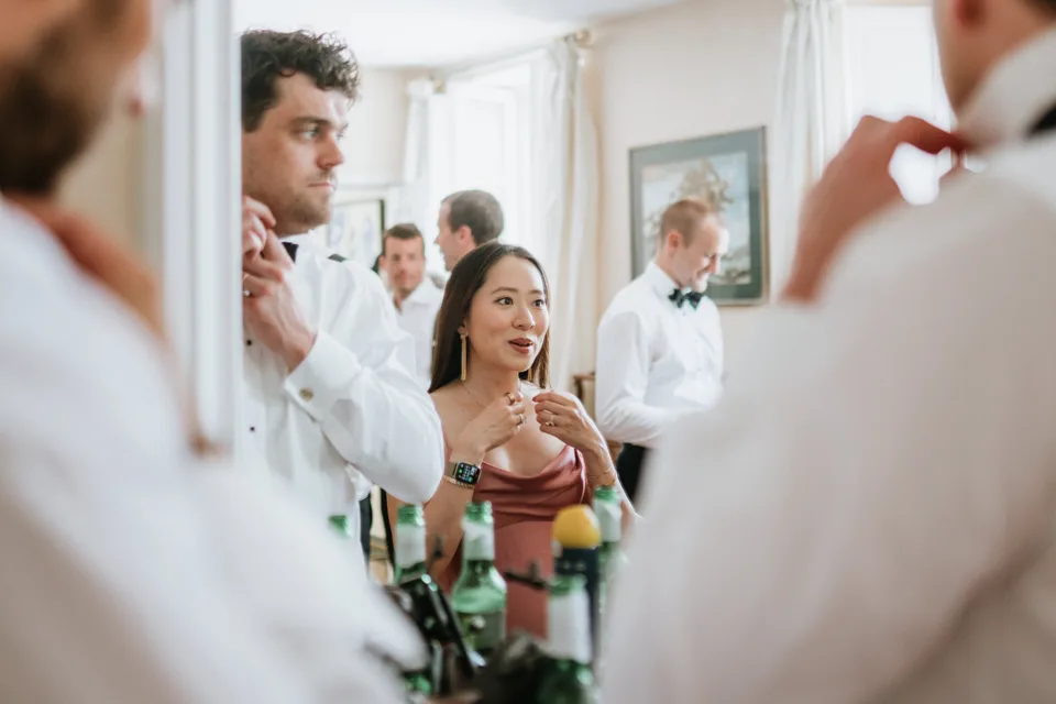 A child and guests during preparations